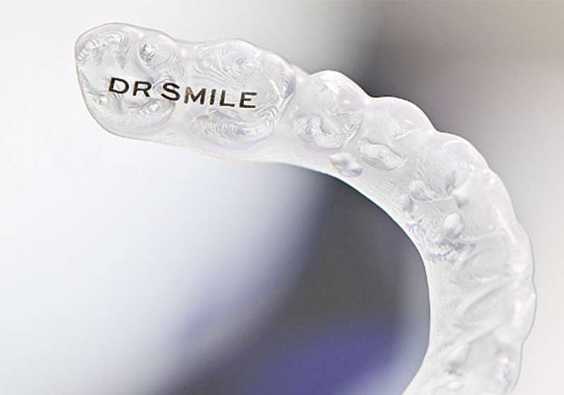 transparente Zahnschiene von DR SMILE